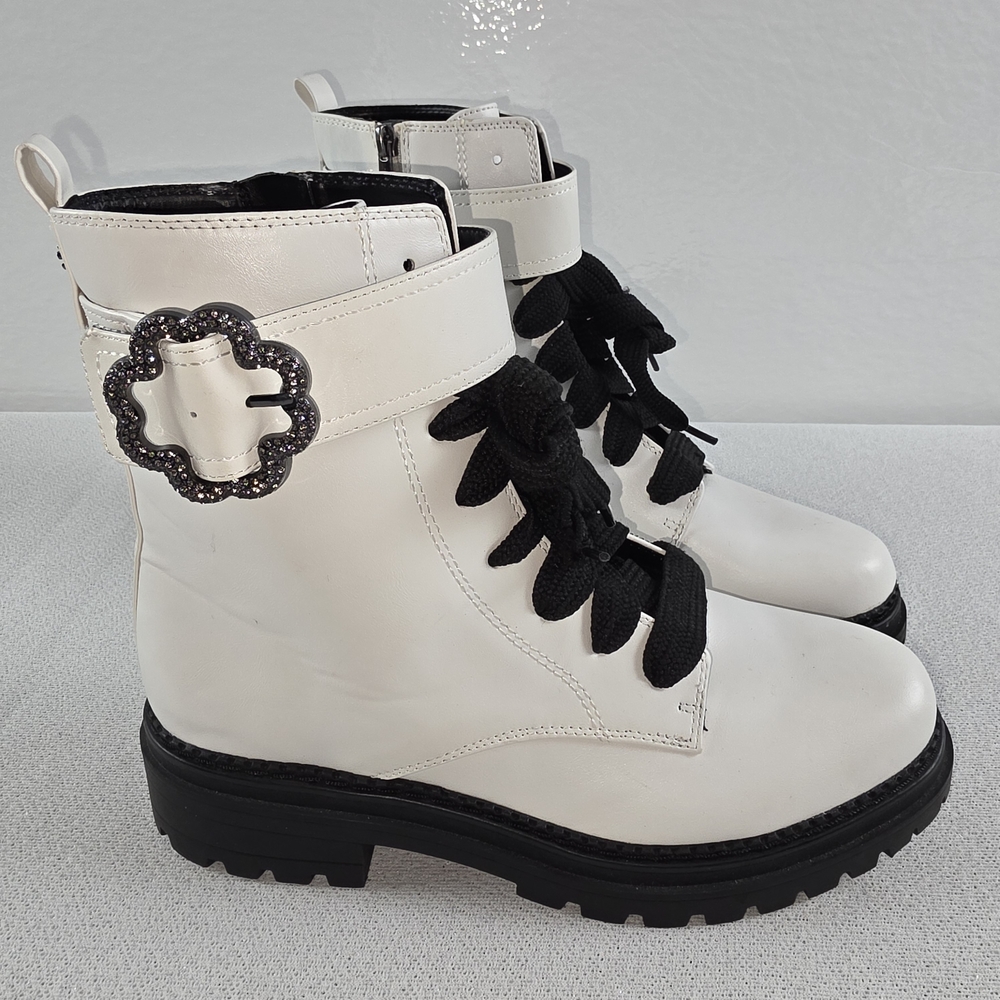 Sam & Libby White Lace Up Ankle Boots Combat Moto Wmn's 11